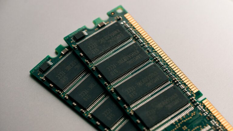Mitä RAM muisti tarkoittaa puhelimessa?